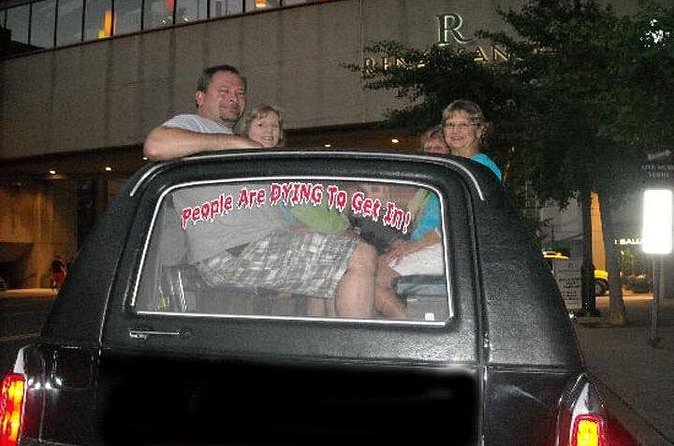 Nashville Haunted Hearse Ghost Tour 1 Hour Shared - Open-air hearse comfort: blankets help, but dress like it is cold