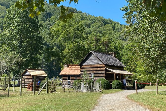 Over the Top Tour in Oconaluftee - Oconaluftee Visitor Center: Elk Fields and Cherokee-Era Context